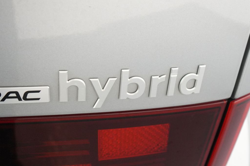 2025 Hyundai Santa Fe Hybrid