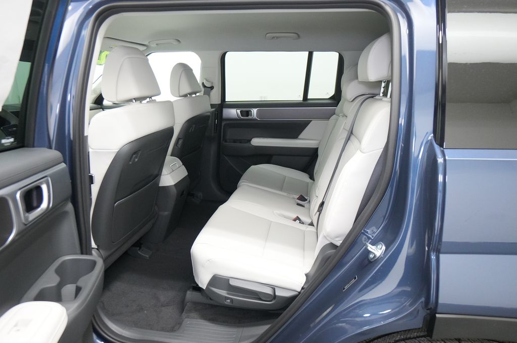 2026 Hyundai Santa Fe Hybrid