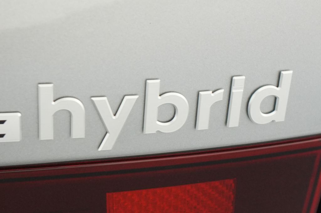 2026 Hyundai Santa Fe Hybrid