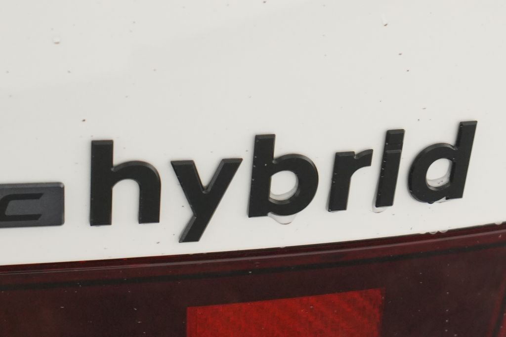 2026 Hyundai Santa Fe Hybrid