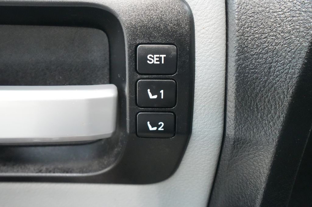 2013 Toyota Sequoia
