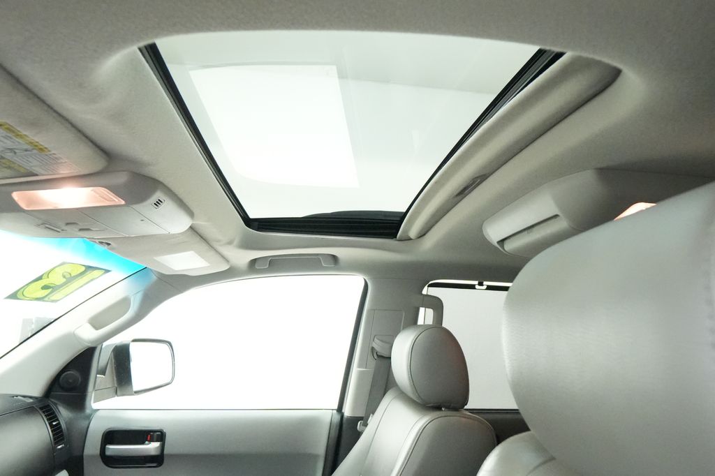 2013 Toyota Sequoia
