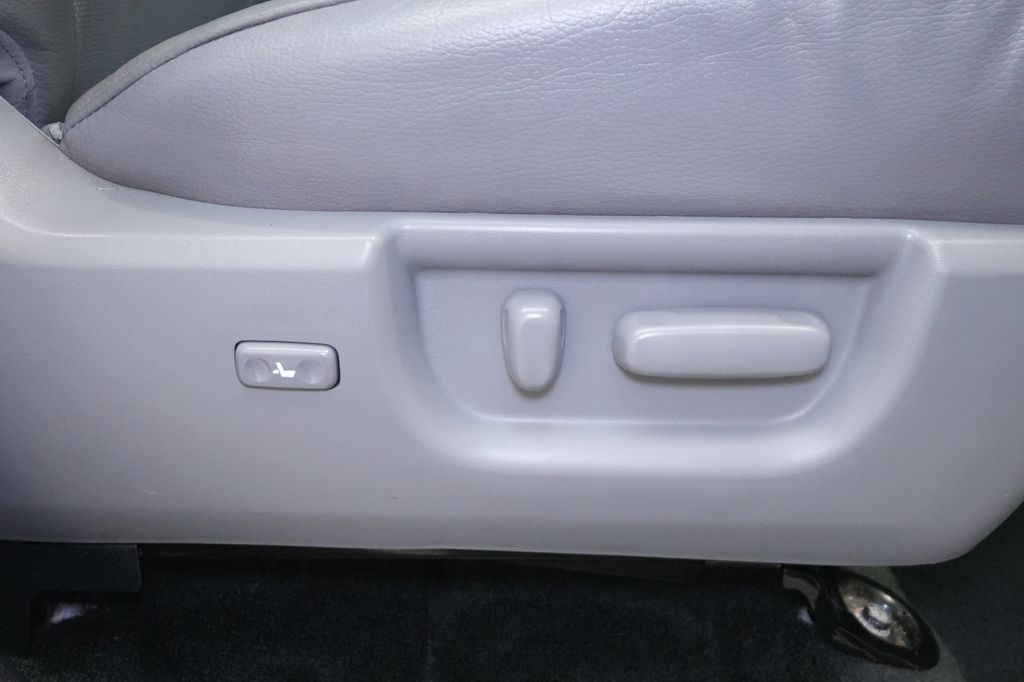 2013 Toyota Sequoia