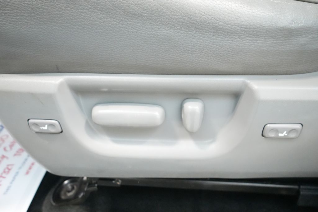 2013 Toyota Sequoia