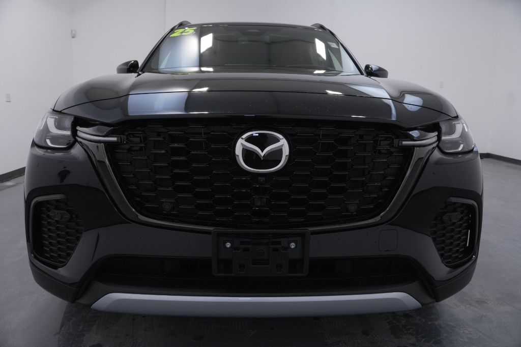 2025 Mazda CX-70 PHEV
