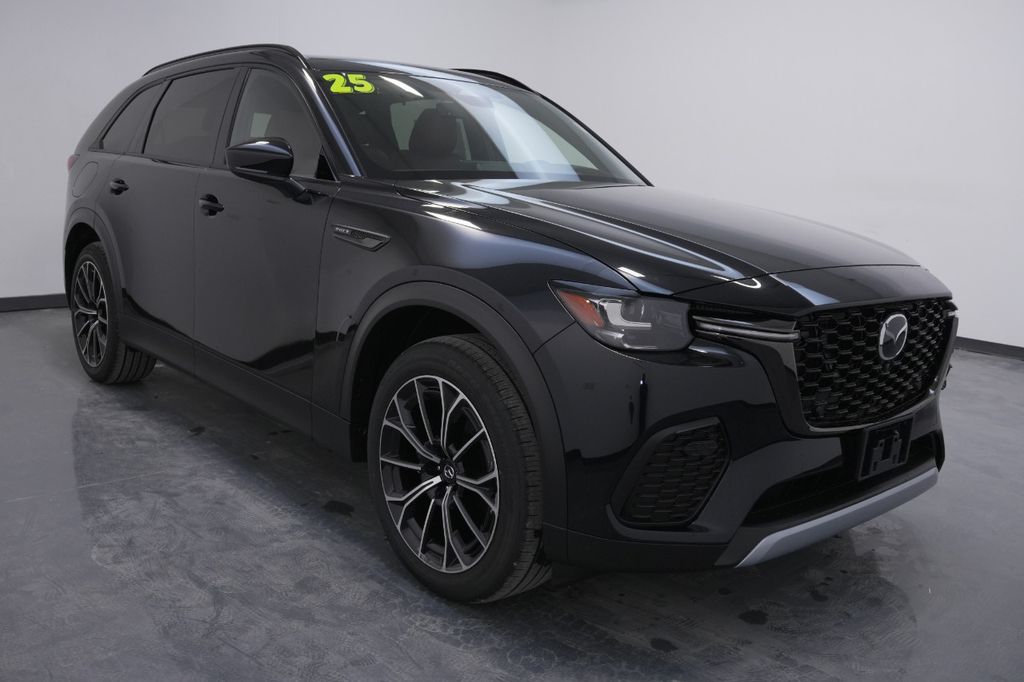 2025 Mazda CX-70 PHEV
