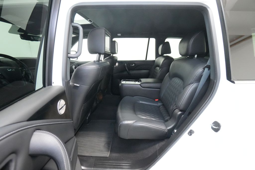 2021 INFINITI QX80