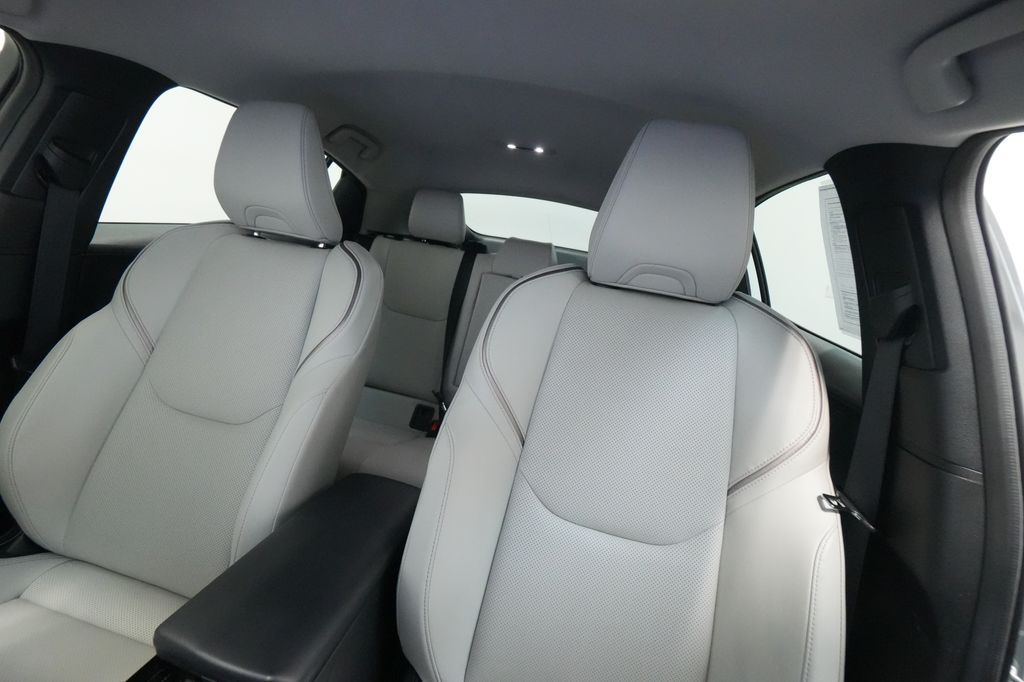 2024 Toyota Prius