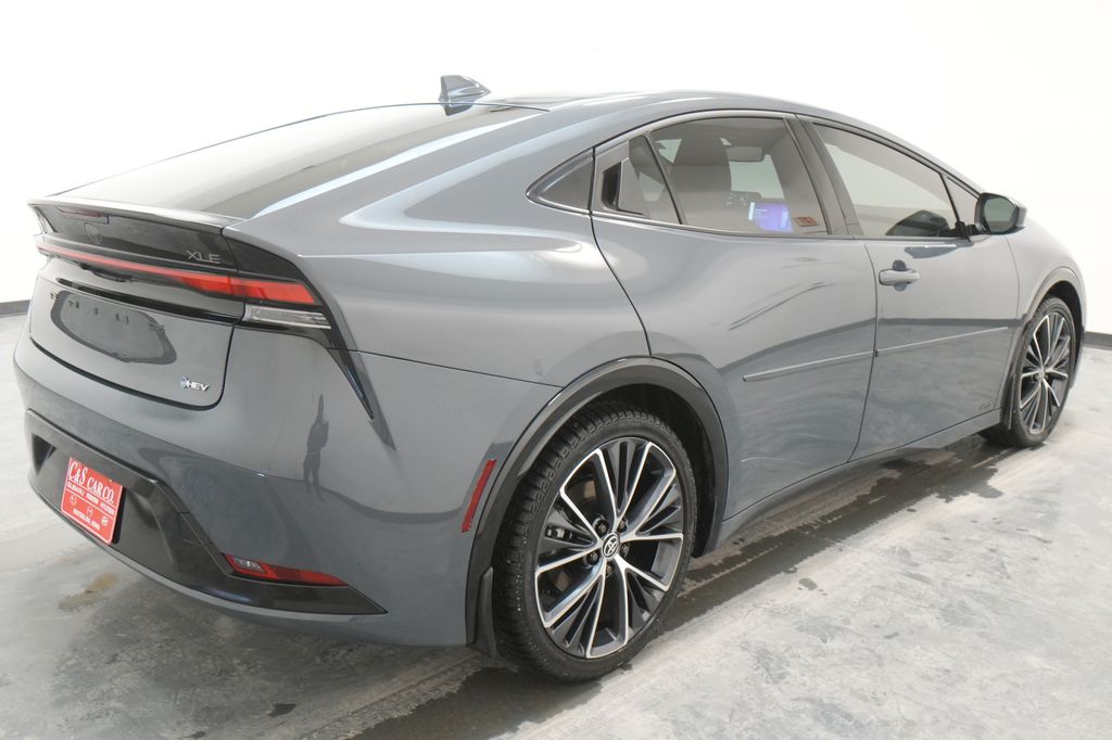 2024 Toyota Prius
