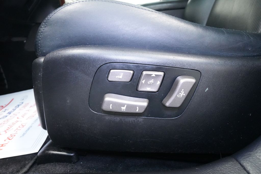 2011 Lexus LS