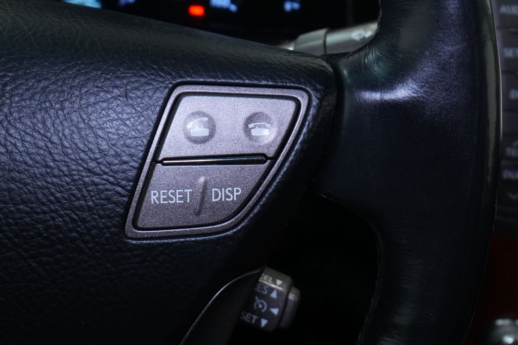 2011 Lexus LS