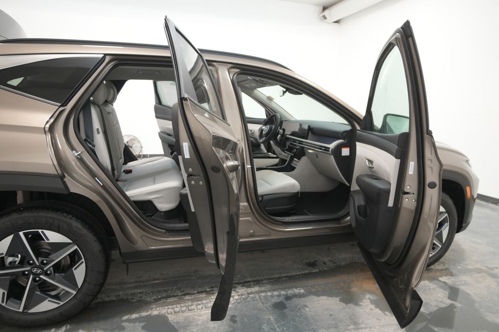 2026 Hyundai Tucson Hybrid