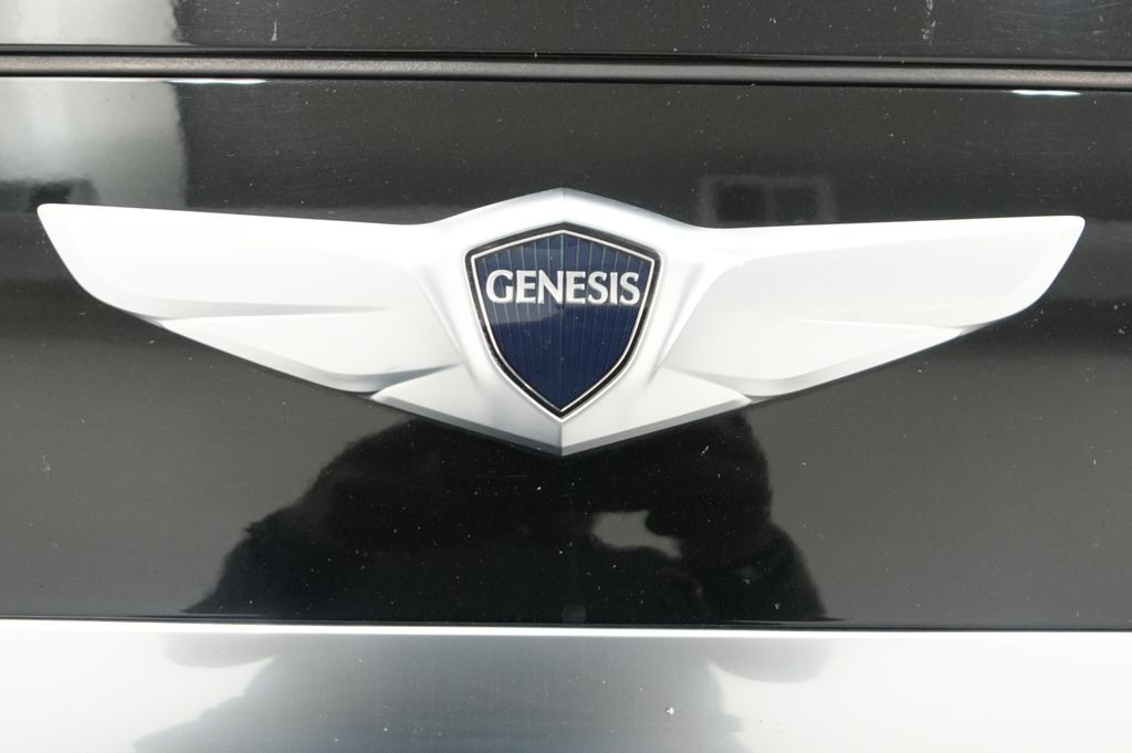 2015 Hyundai Genesis