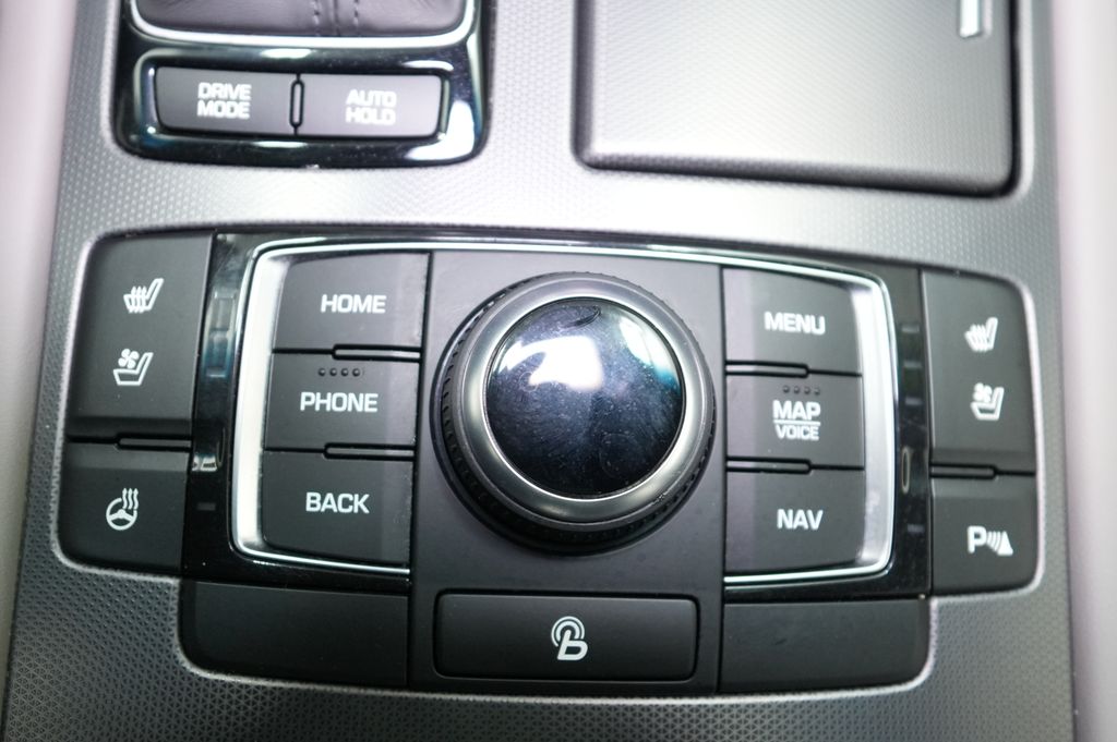2015 Hyundai Genesis