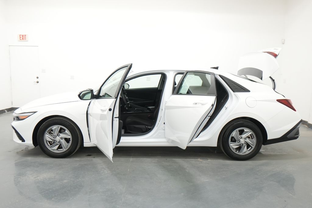 2024 Hyundai Elantra