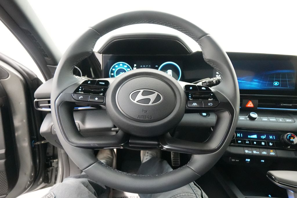 2026 Hyundai Elantra Hybrid