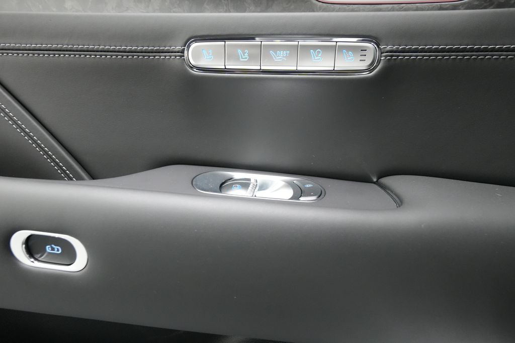 2026 Genesis G90