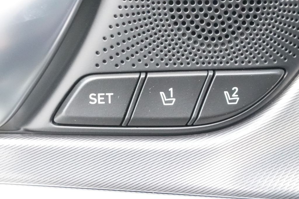 2026 Genesis G70