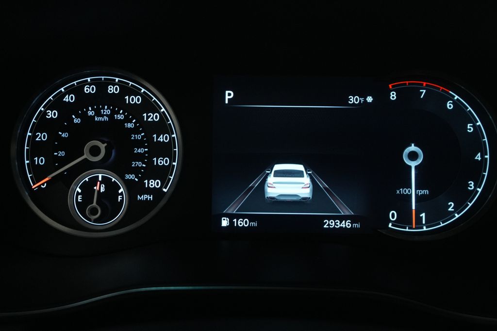 2023 Genesis G70
