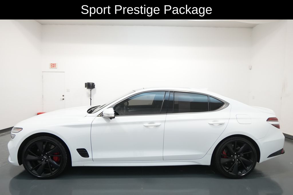 2023 Genesis G70
