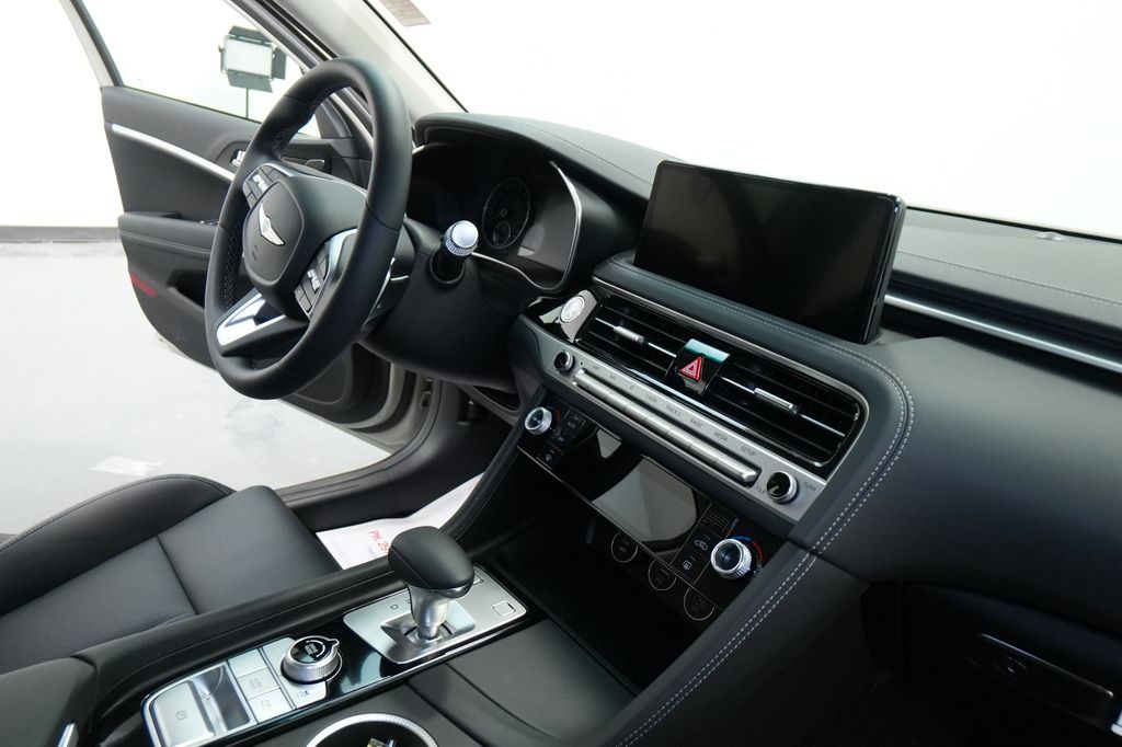 2026 Genesis G70