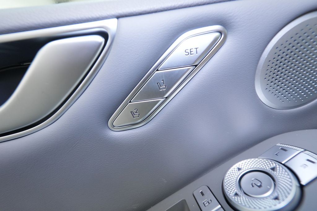 2026 Genesis G80