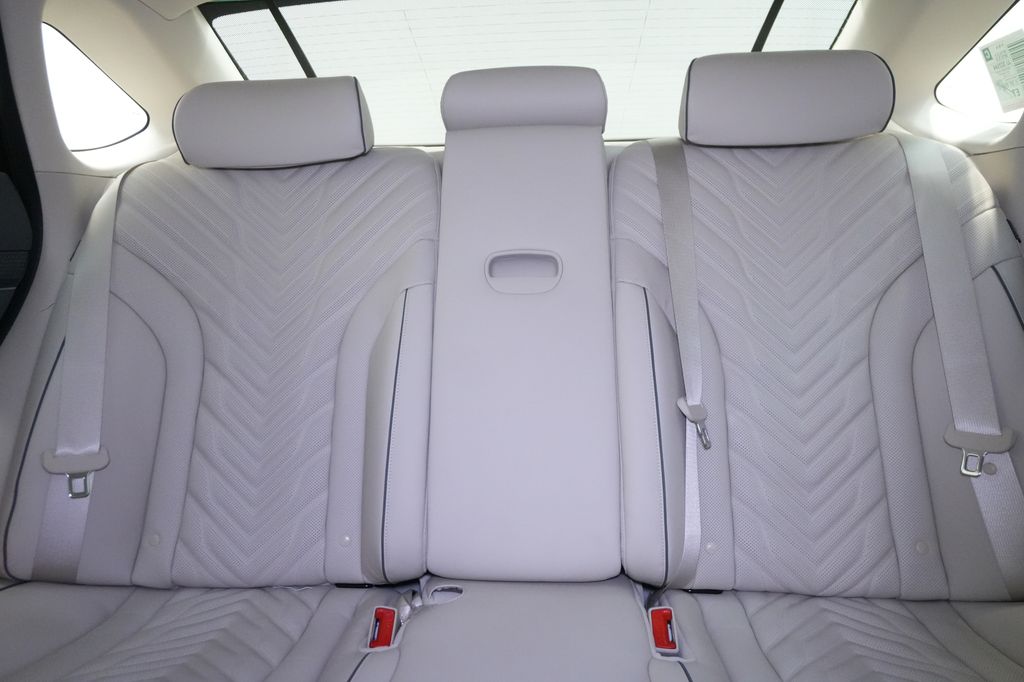 2026 Genesis G80