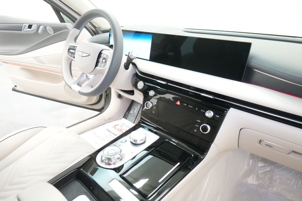 2026 Genesis G80