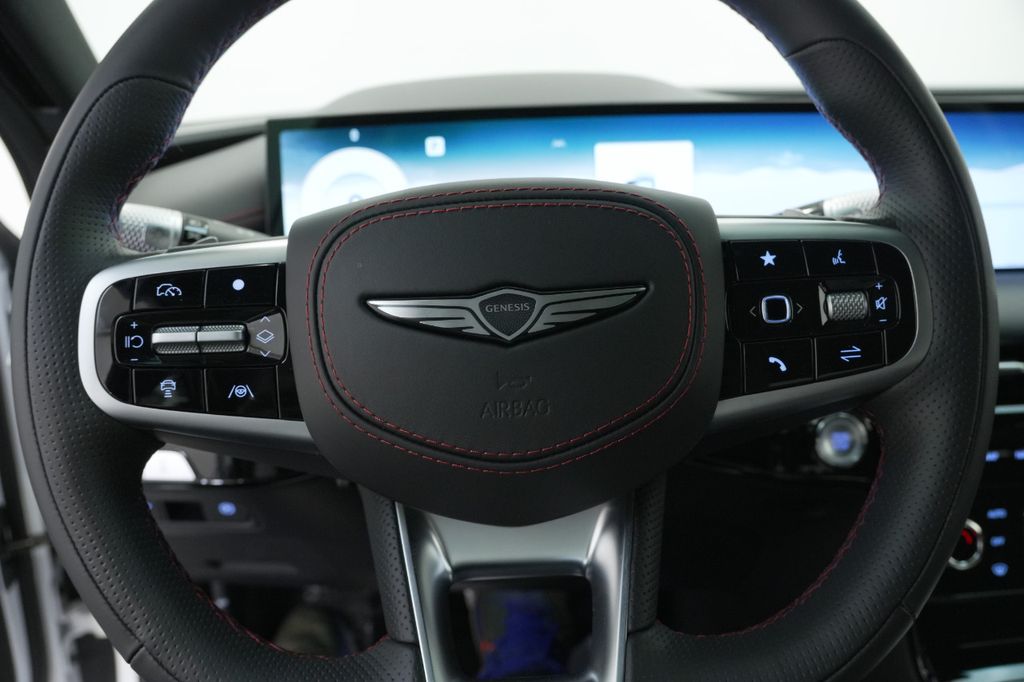 2025 Genesis G80