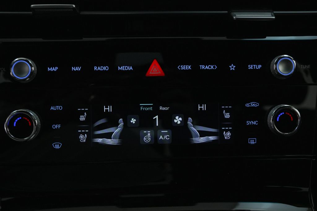 2025 Genesis G80