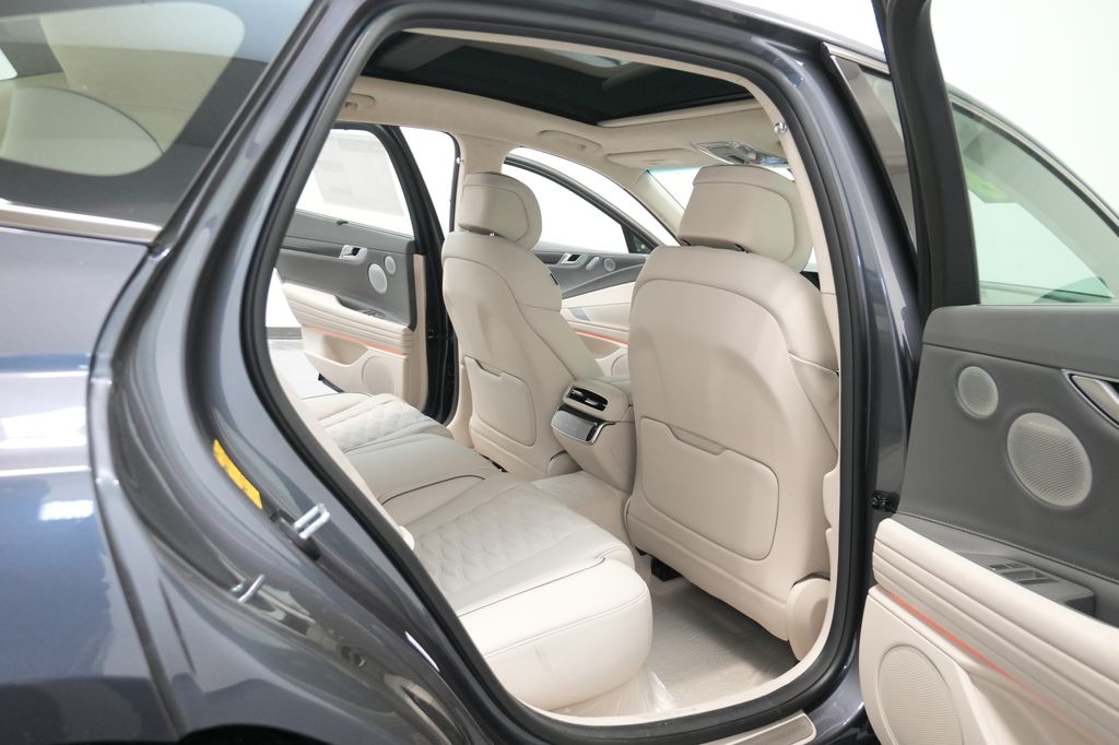 2026 Genesis G80