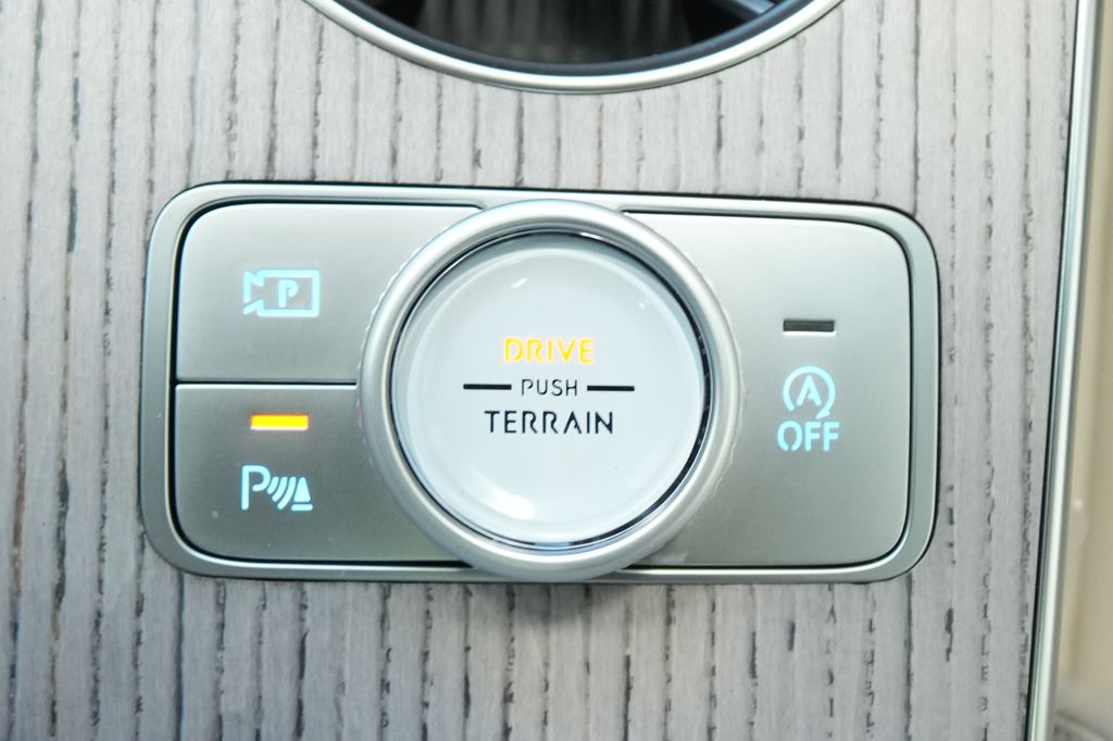 2026 Genesis GV80