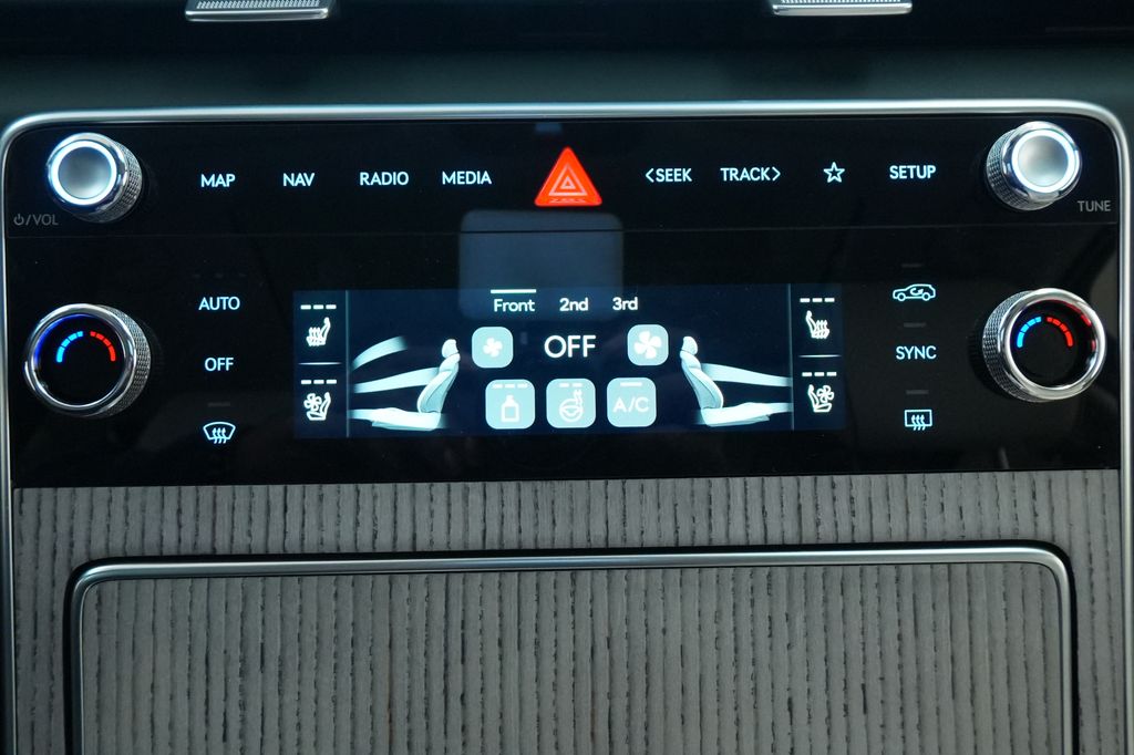 2026 Genesis GV80