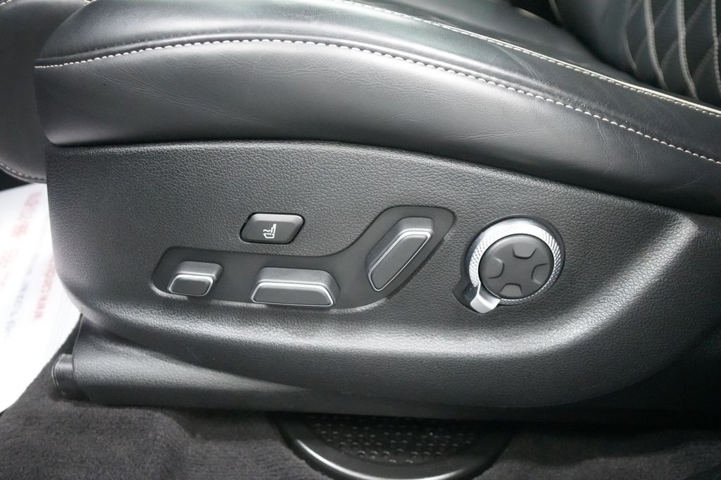 2023 Genesis GV80