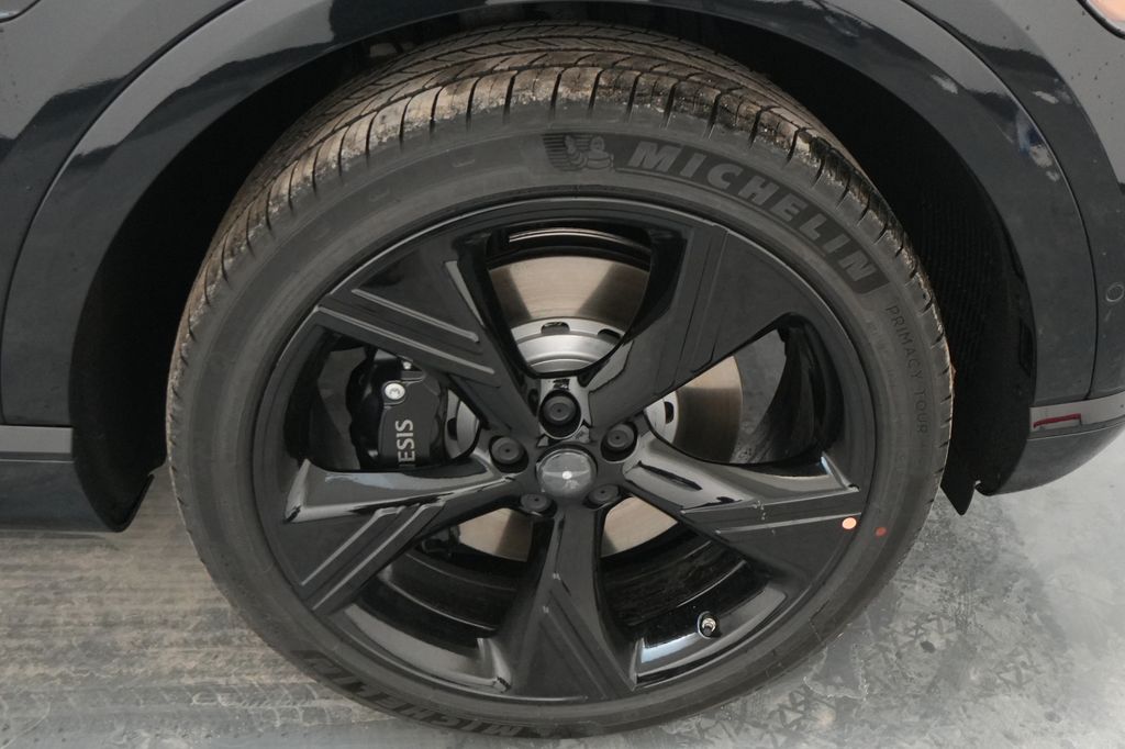 2026 Genesis GV80