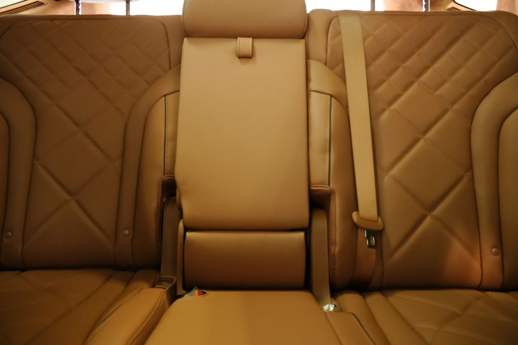 2025 Genesis GV80