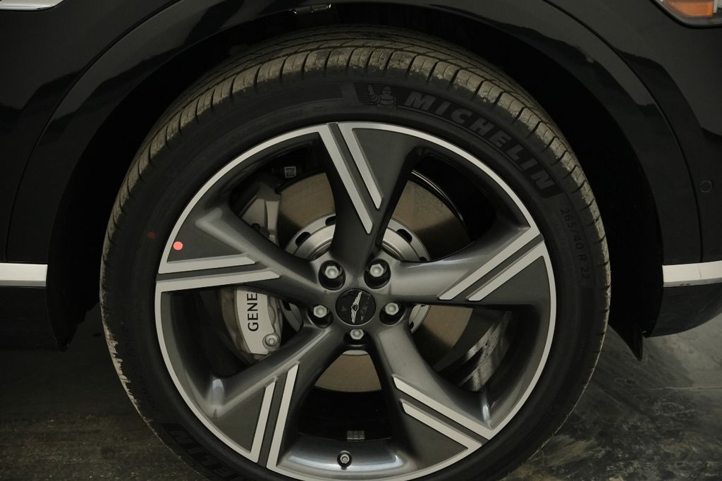 2025 Genesis GV80