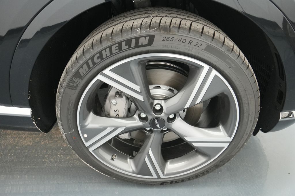 2026 Genesis GV80