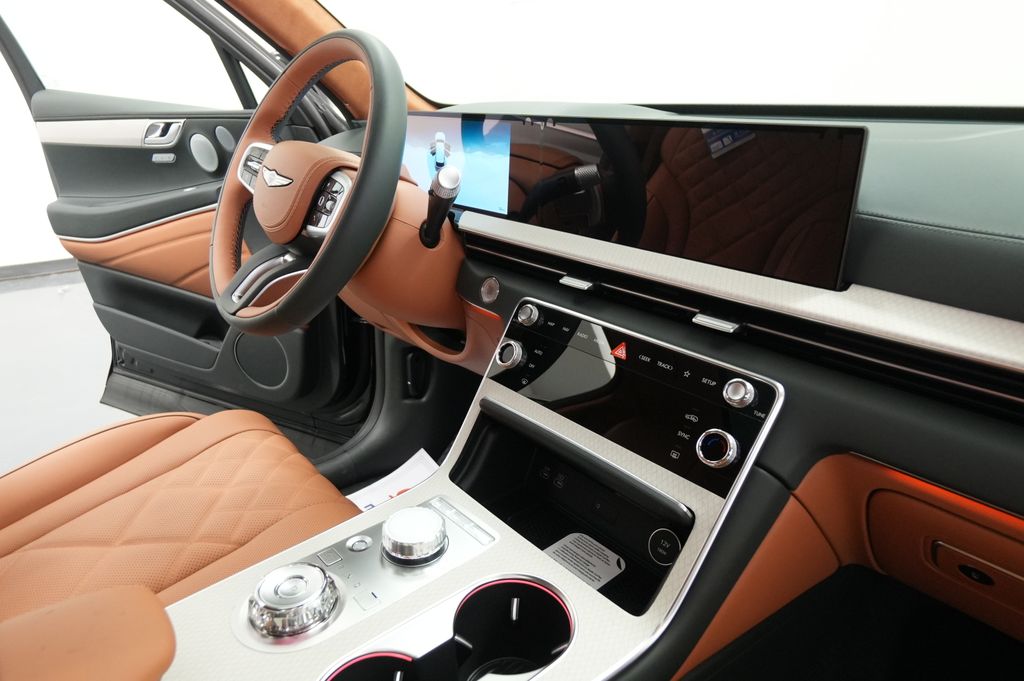 2026 Genesis GV80