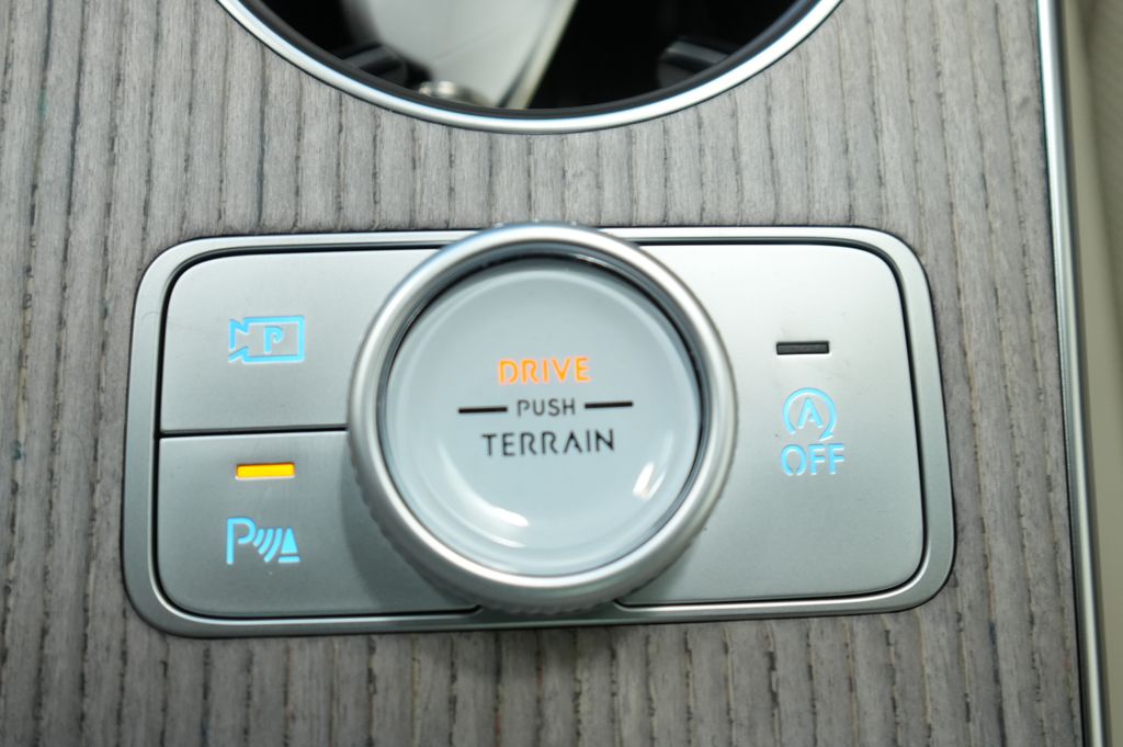 2026 Genesis GV80