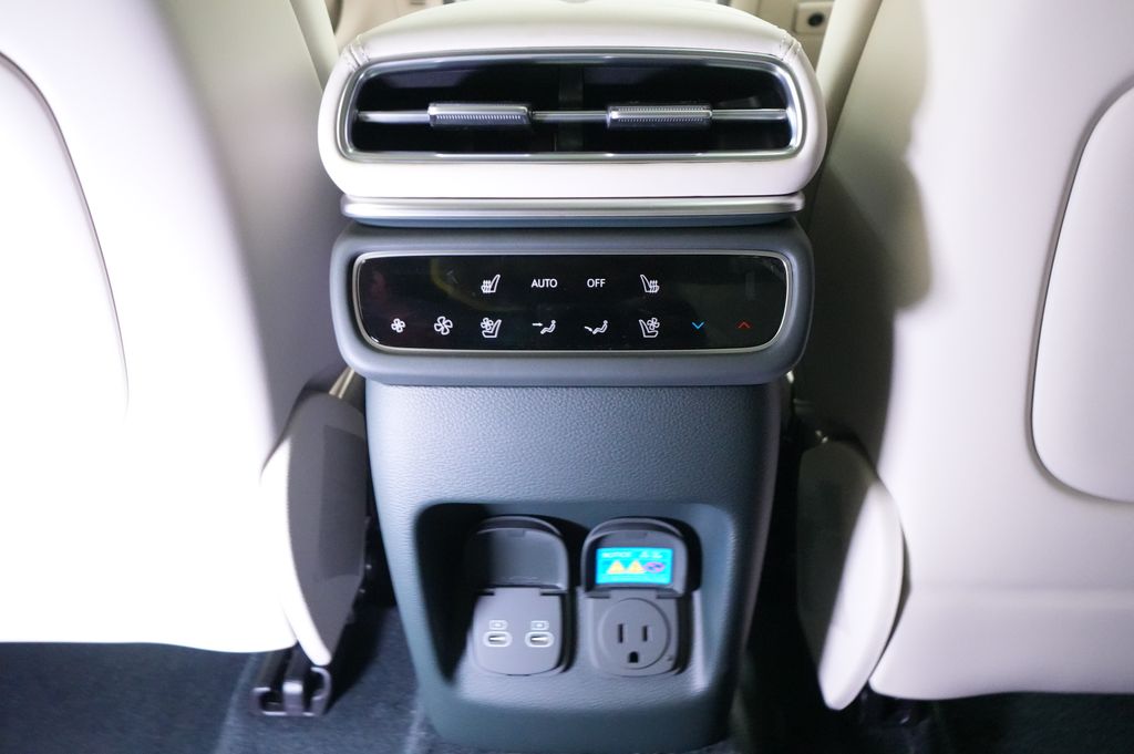 2026 Genesis GV80