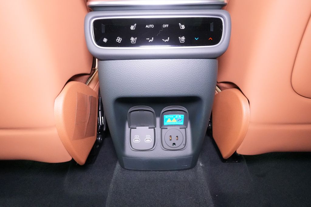 2026 Genesis GV80