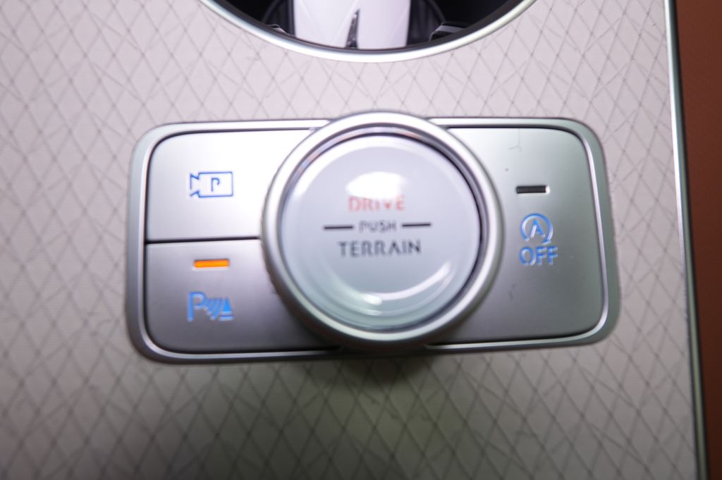 2026 Genesis GV80