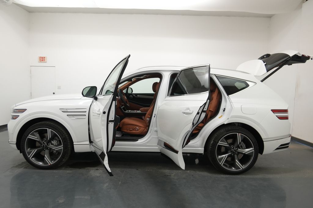 2026 Genesis GV80