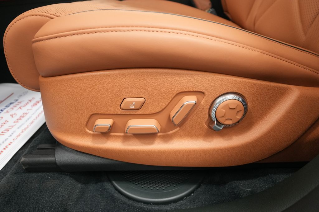 2026 Genesis GV80