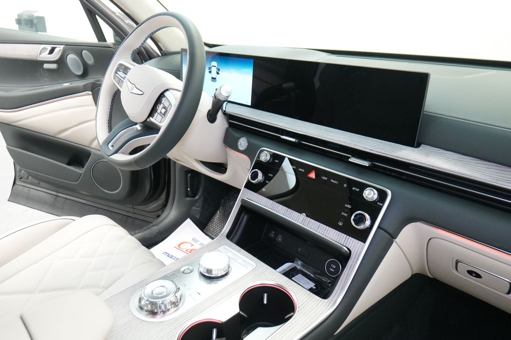 2026 Genesis GV80
