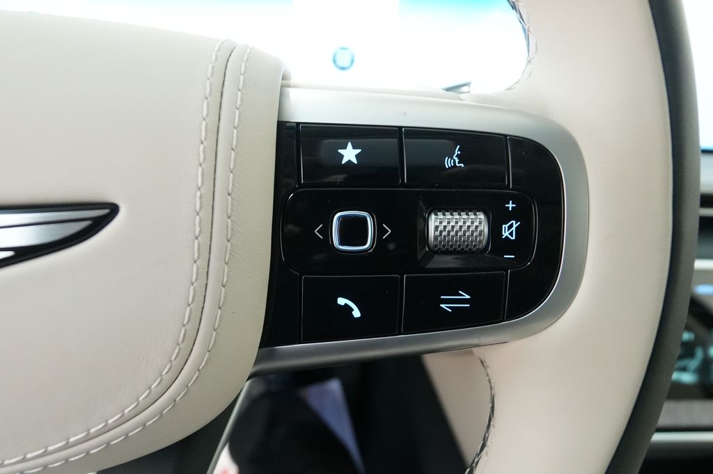 2026 Genesis GV80