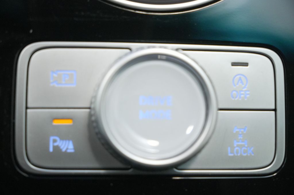 2025 Genesis GV80