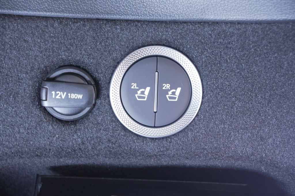 2025 Genesis GV80