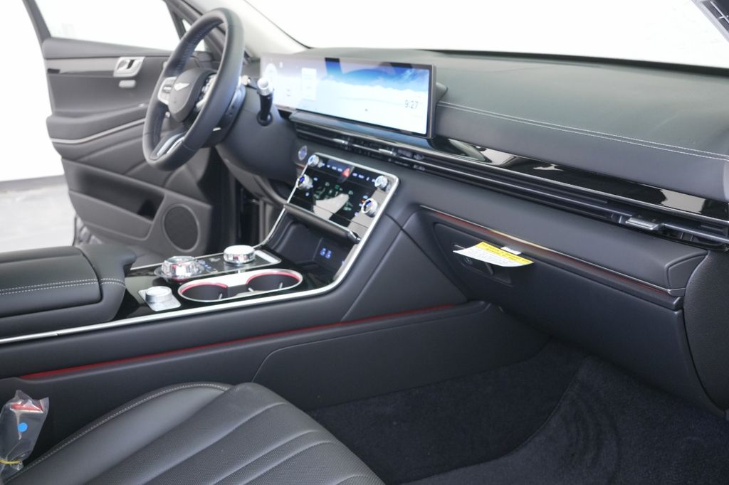 2025 Genesis GV80